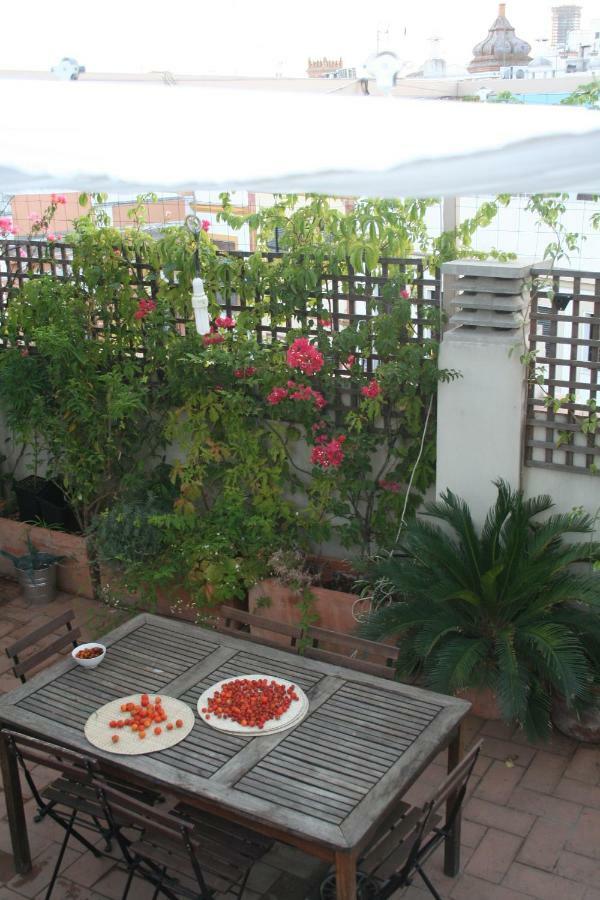 Guest House Europa 12 Sevilla Eksteriør billede